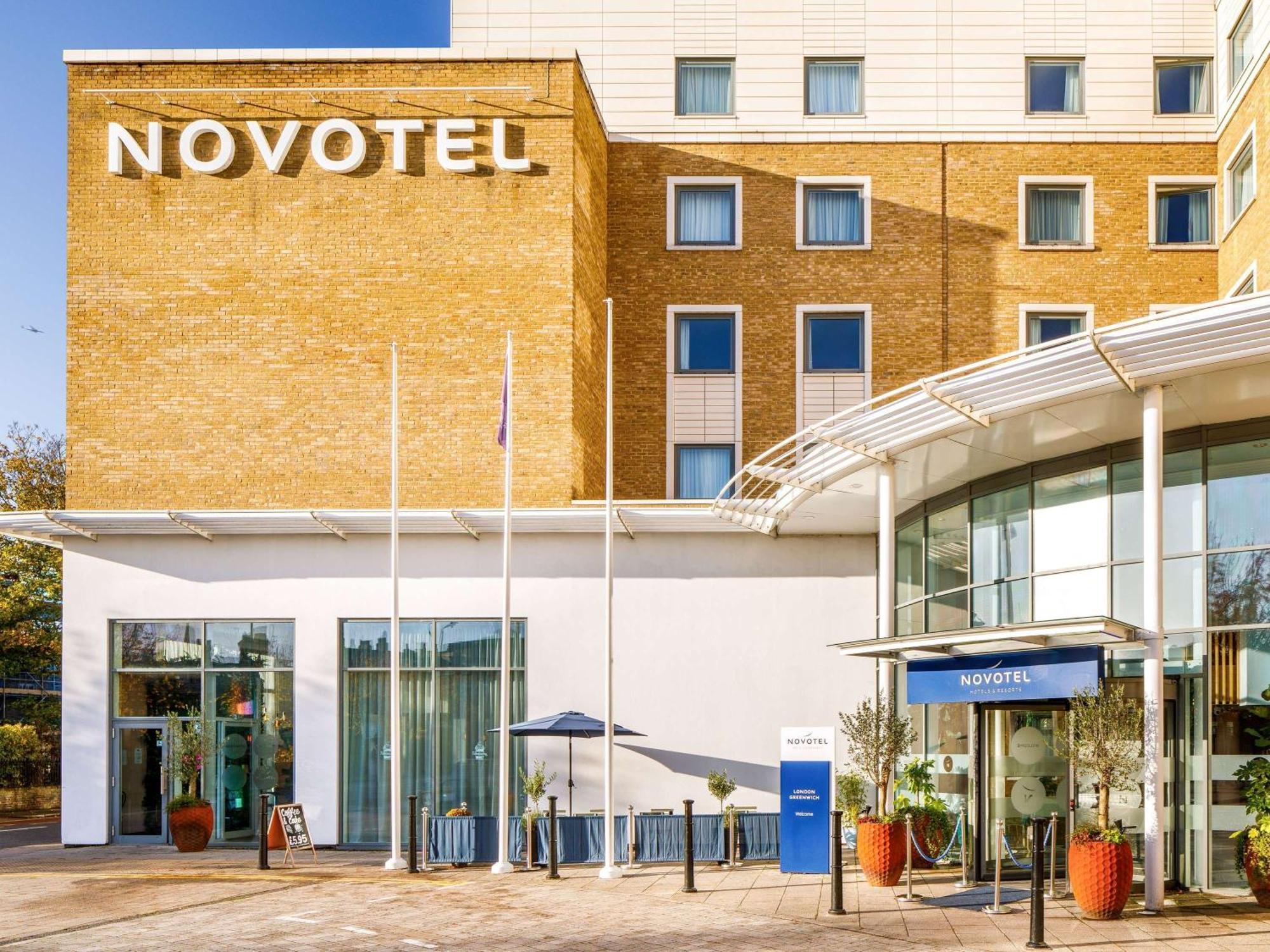 Novotel London Greenwich Екстер'єр фото