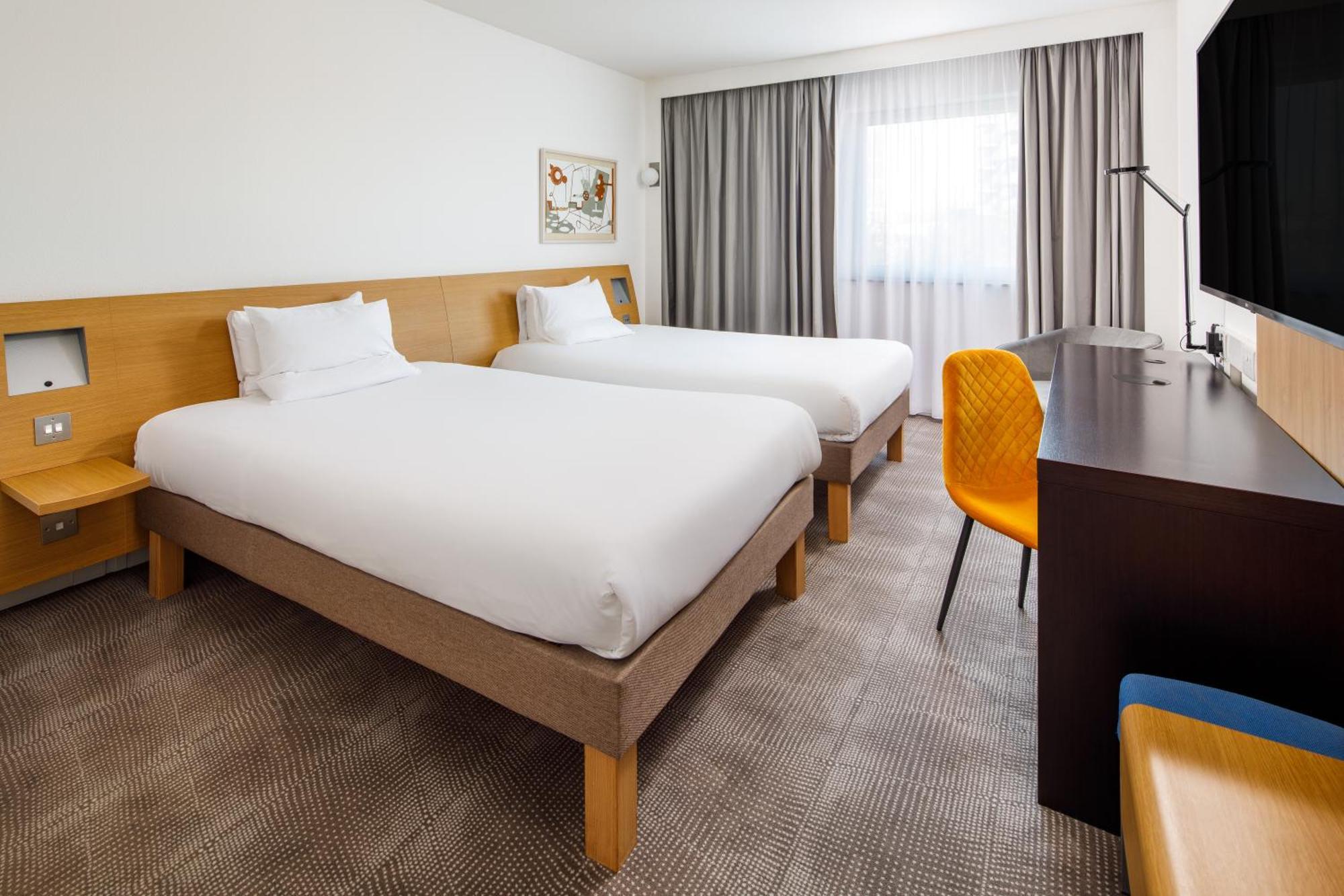 Novotel London Greenwich Екстер'єр фото