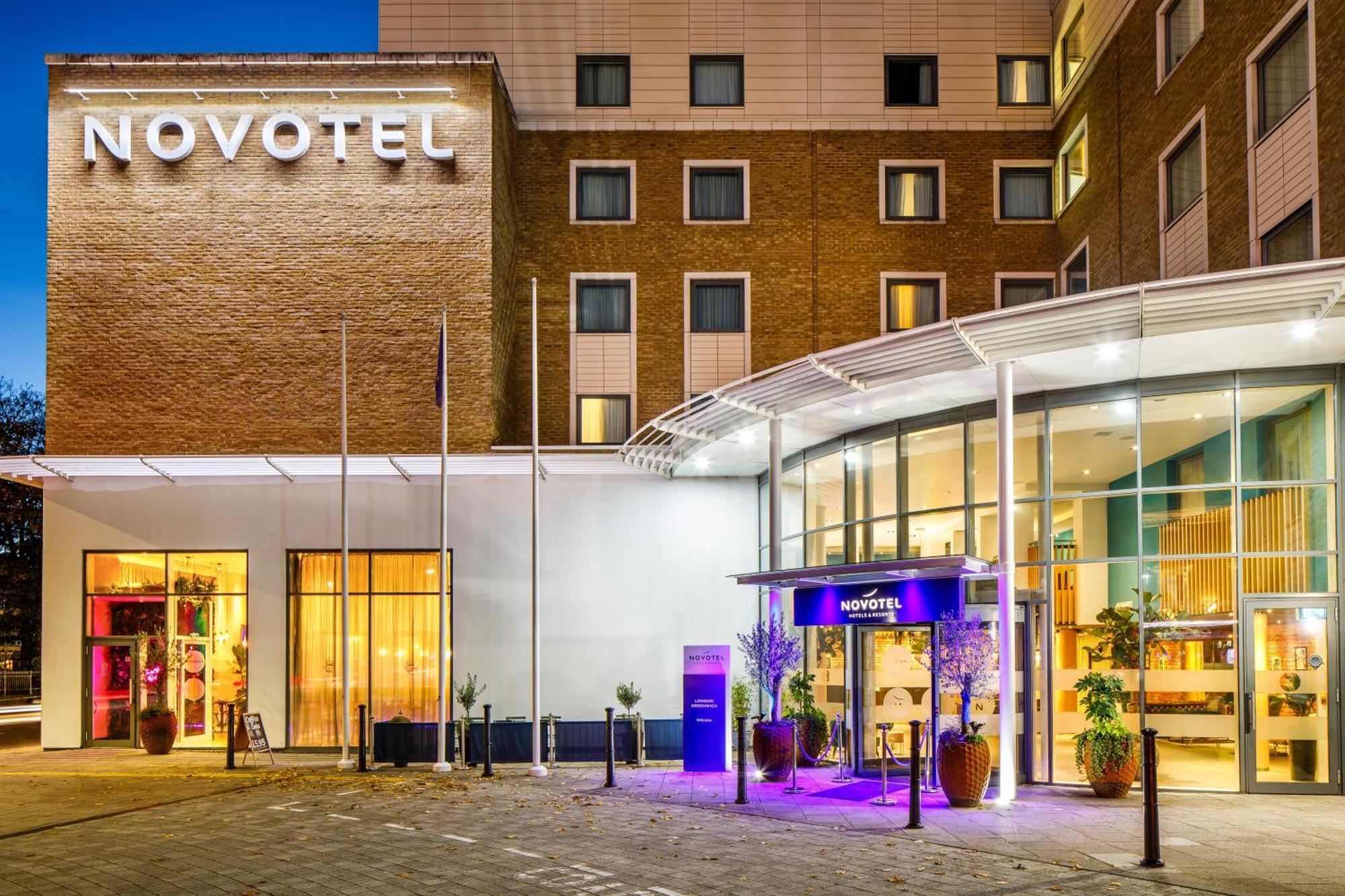 Novotel London Greenwich Екстер'єр фото