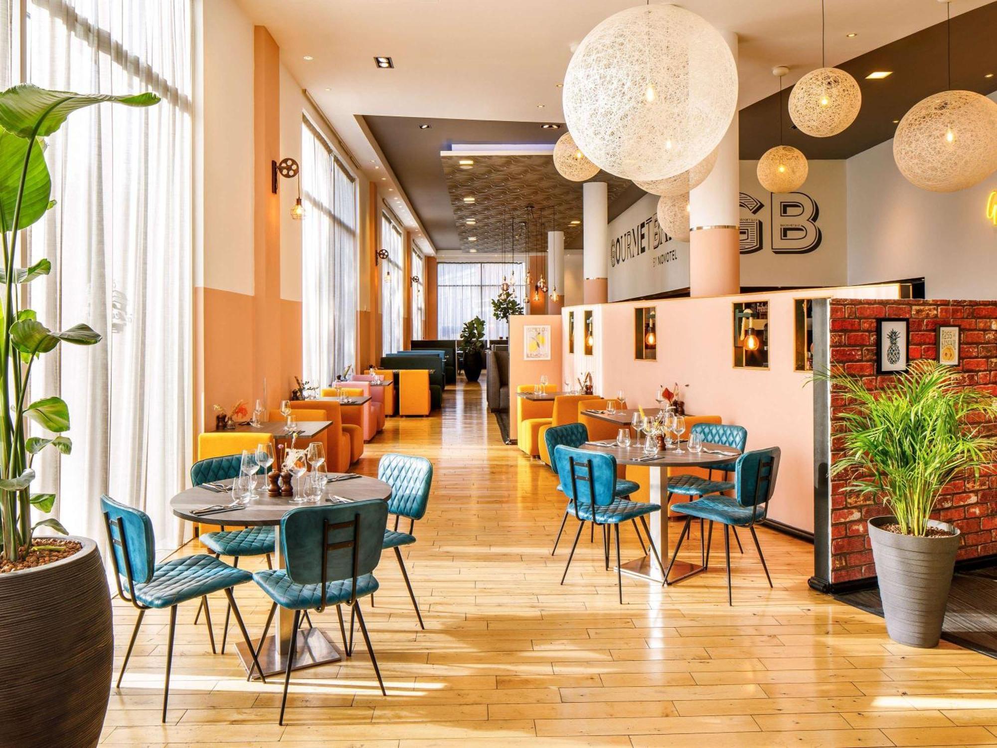 Novotel London Greenwich Екстер'єр фото